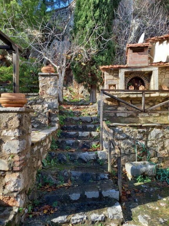 Mariolata Vintage Stone Villa - 4 Season Escape Екстериор снимка